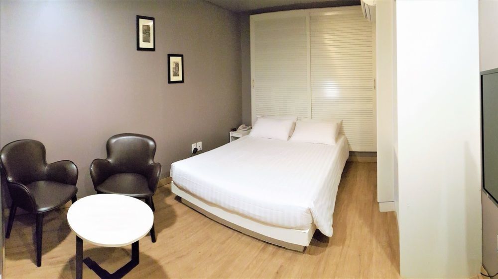 Hotel Bridge Сеул Екстериор снимка