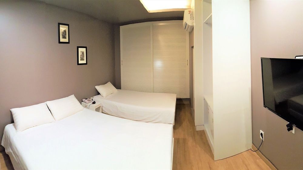 Hotel Bridge Сеул Екстериор снимка